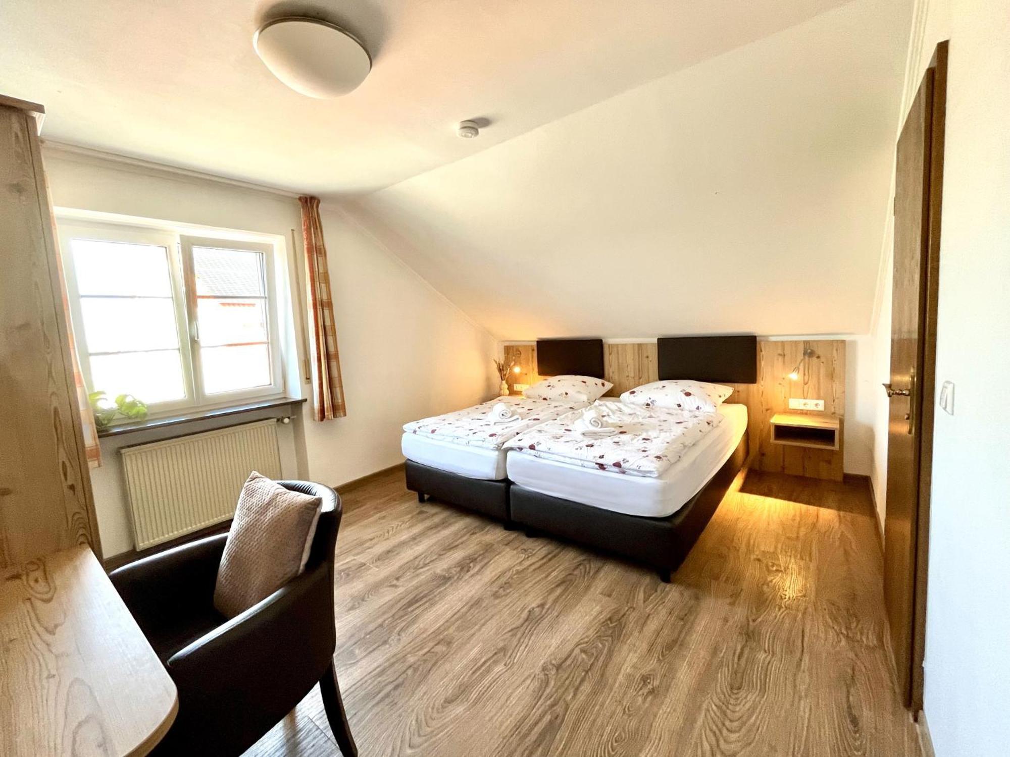 Gastwirtschaft & Hotel Doll Markt Indersdorf Værelse billede